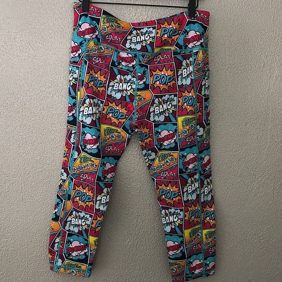 WMS Comic Leggings Constantly Varied Gear Knockout Side Pockets Extra Large - Picture 5 of 5